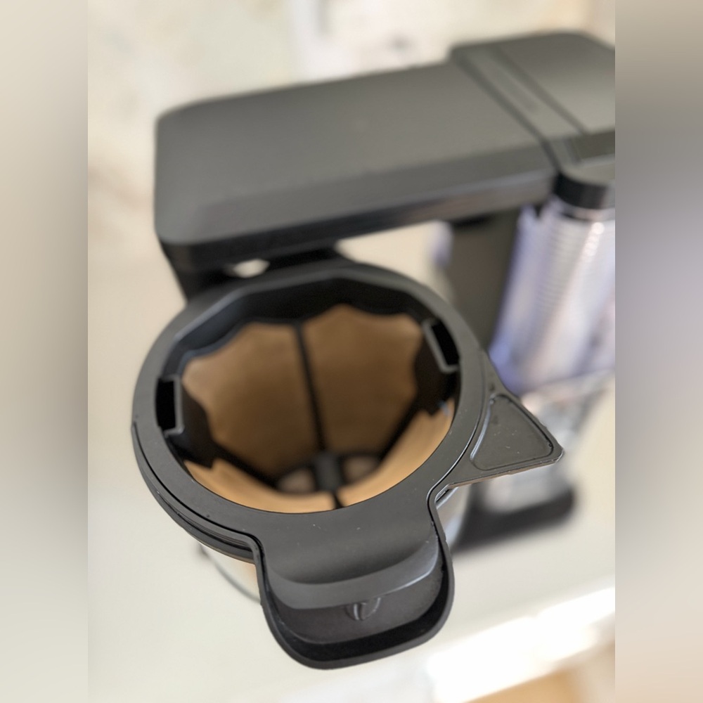 Ninja - 10-Cup Specialty Coffee Maker with Fold-Away Frother and Glass Carafe - Picture 4 of 9